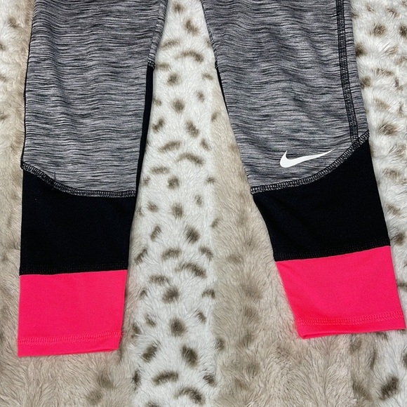 Nike Active Girls Leggings Size 6 M - Picture 3 of 7